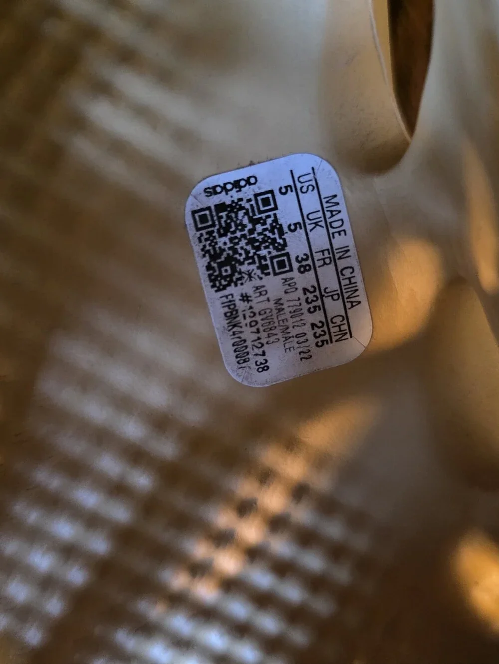Adidas Yeezy FOAM RNR Kids Size 5